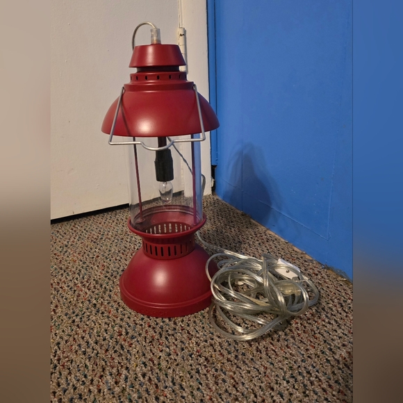 Electric Red Metal Lantern Light Handle Nightlight Bulb Clear Plug In Long Cord - Picture 1 of 8